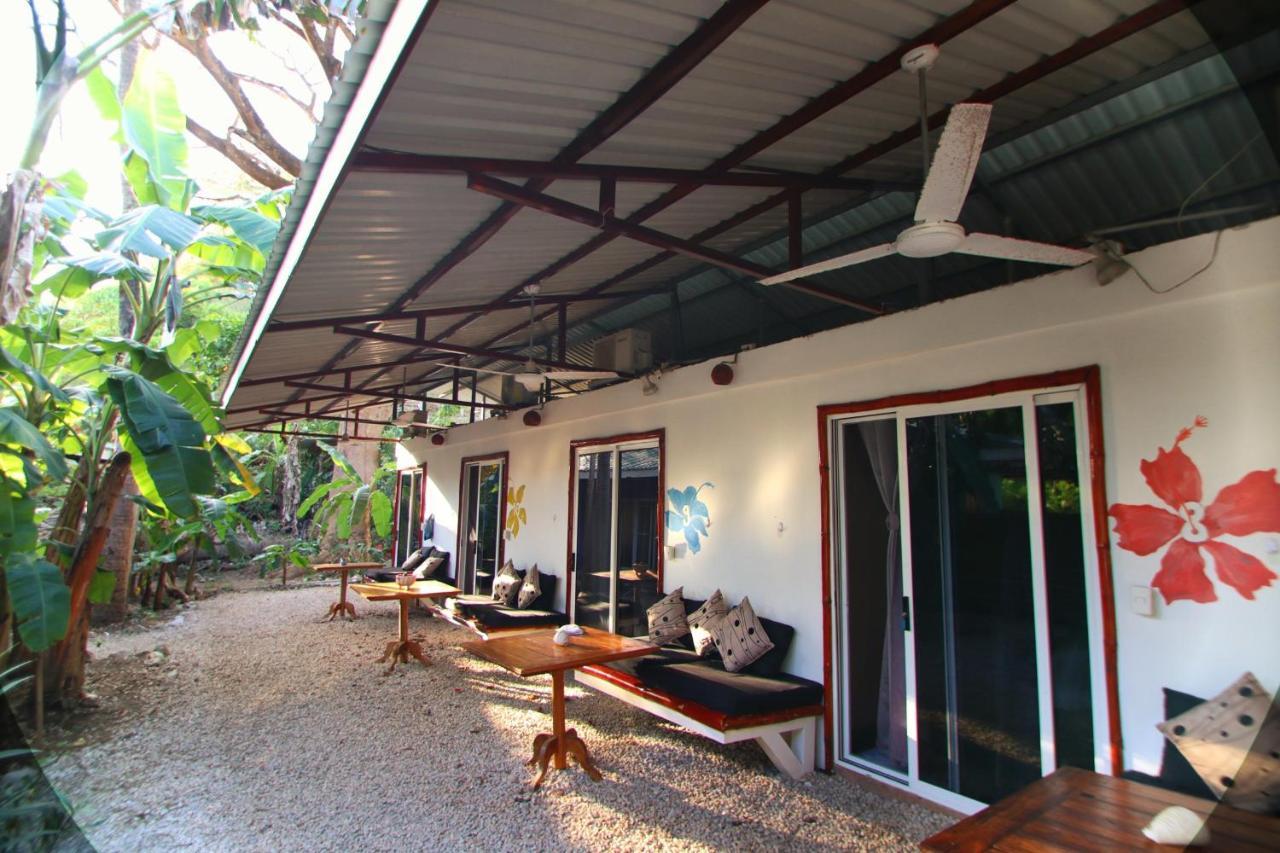 Jungle'S Edge Hotel Nosara Exterior photo
