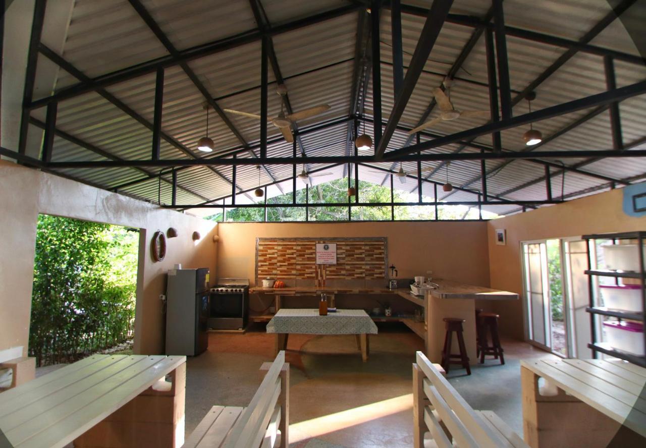 Jungle'S Edge Hotel Nosara Exterior photo