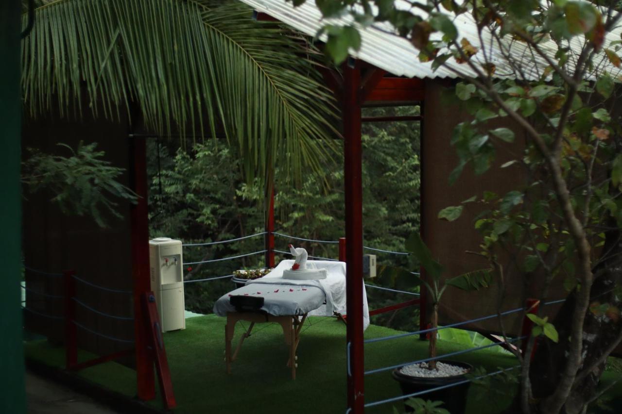 Jungle'S Edge Hotel Nosara Exterior photo