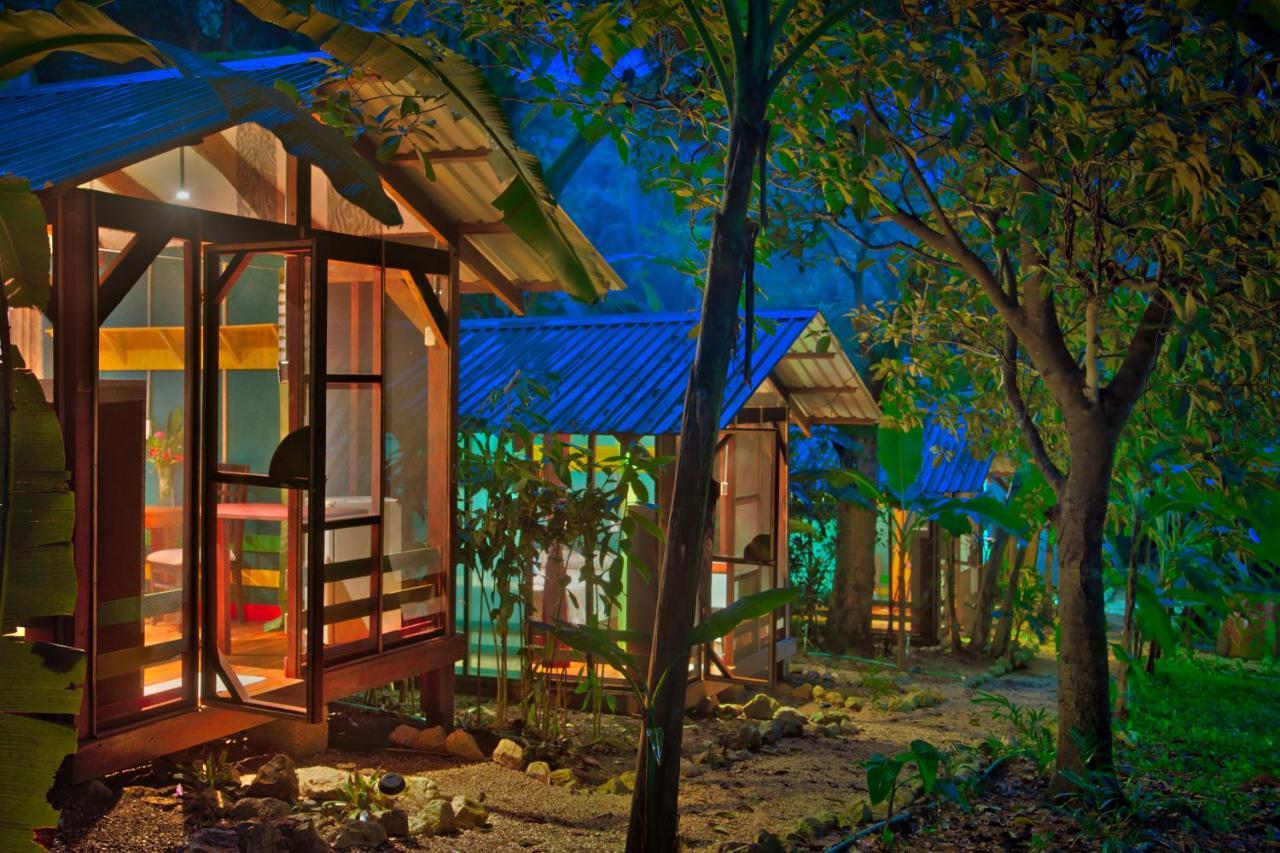 Jungle'S Edge Hotel Nosara Exterior photo